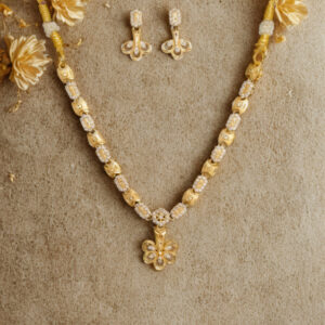 Inaya Floral Polki-Drops